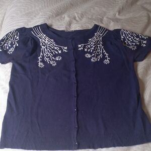 Navy Blue Embroidered Women's Shortsleeve Sweater